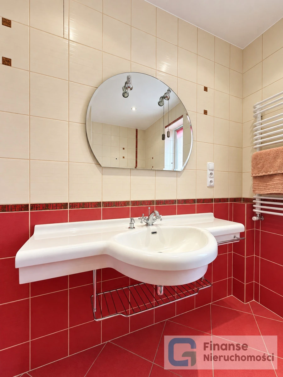 🏡 Dom w zabudowie bliźniaczej 180 m² | Działka 500 m² | Ogród, garaż i 2 balkony | Rawa Mazowiecka, ul. Ogrodowa