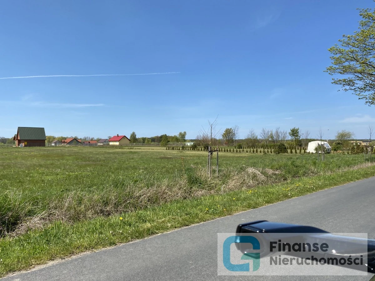 🌊 Działka nad jeziorem, 3 km od morza | 782 m² | Jezierzany k. Jarosławca | MPZP | Zabudowa letniskowa lub całoroczna