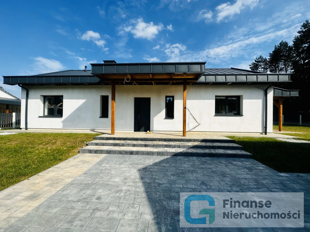 🏡 Energooszczędny dom parterowy w leśnej enklawie | 107,07 m² | Fotowoltaika 10 kW | Feliksów, gm. Żelechlinek
